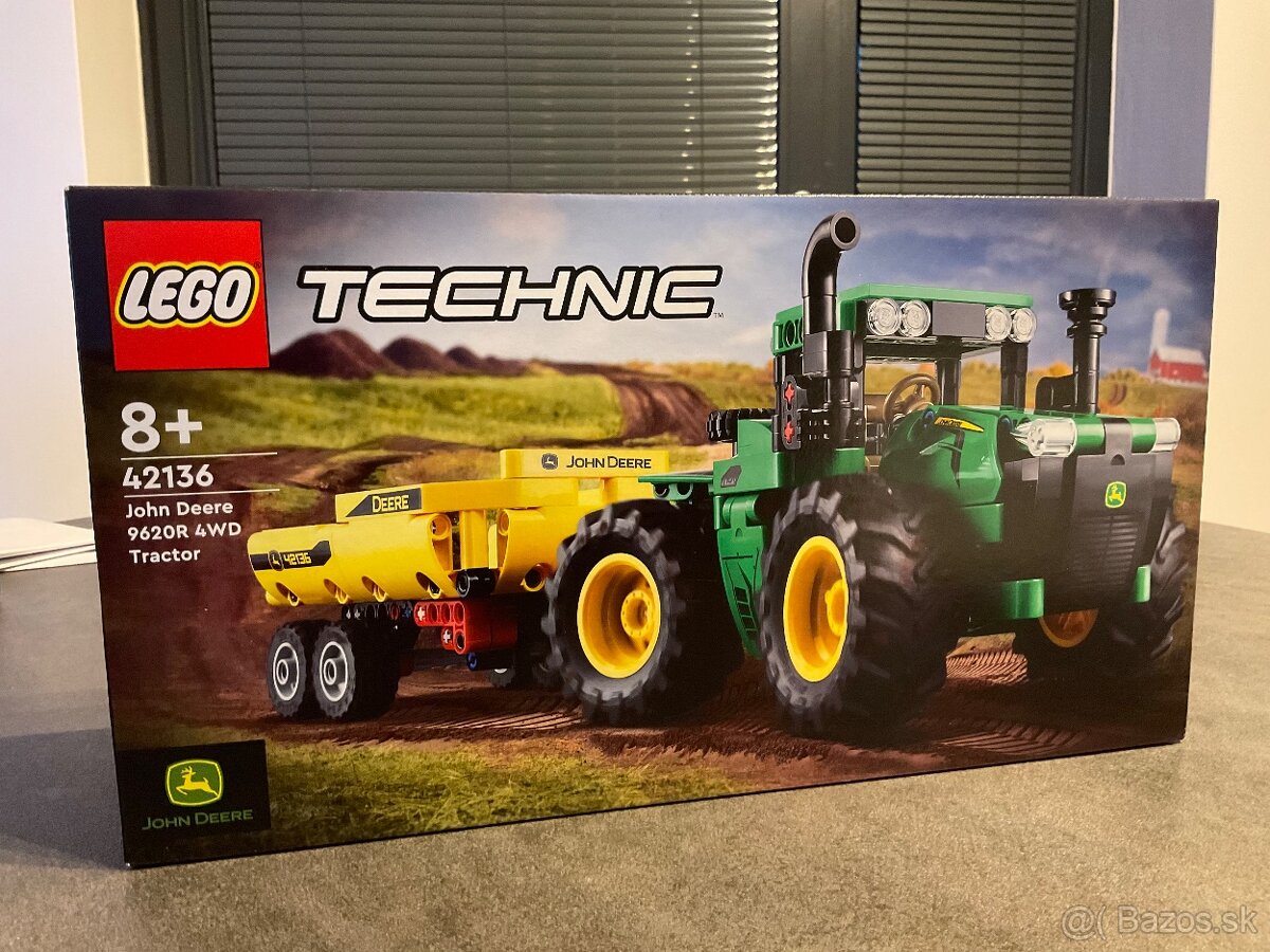 LEGO Technic 42136 John Deere - nove