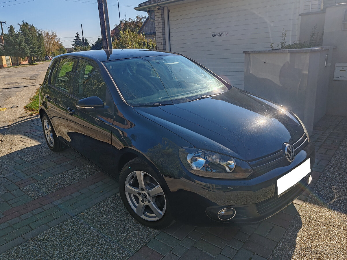 Predám VW Golf 6 Hacback , 1.6 TDI ,comfort, comoré