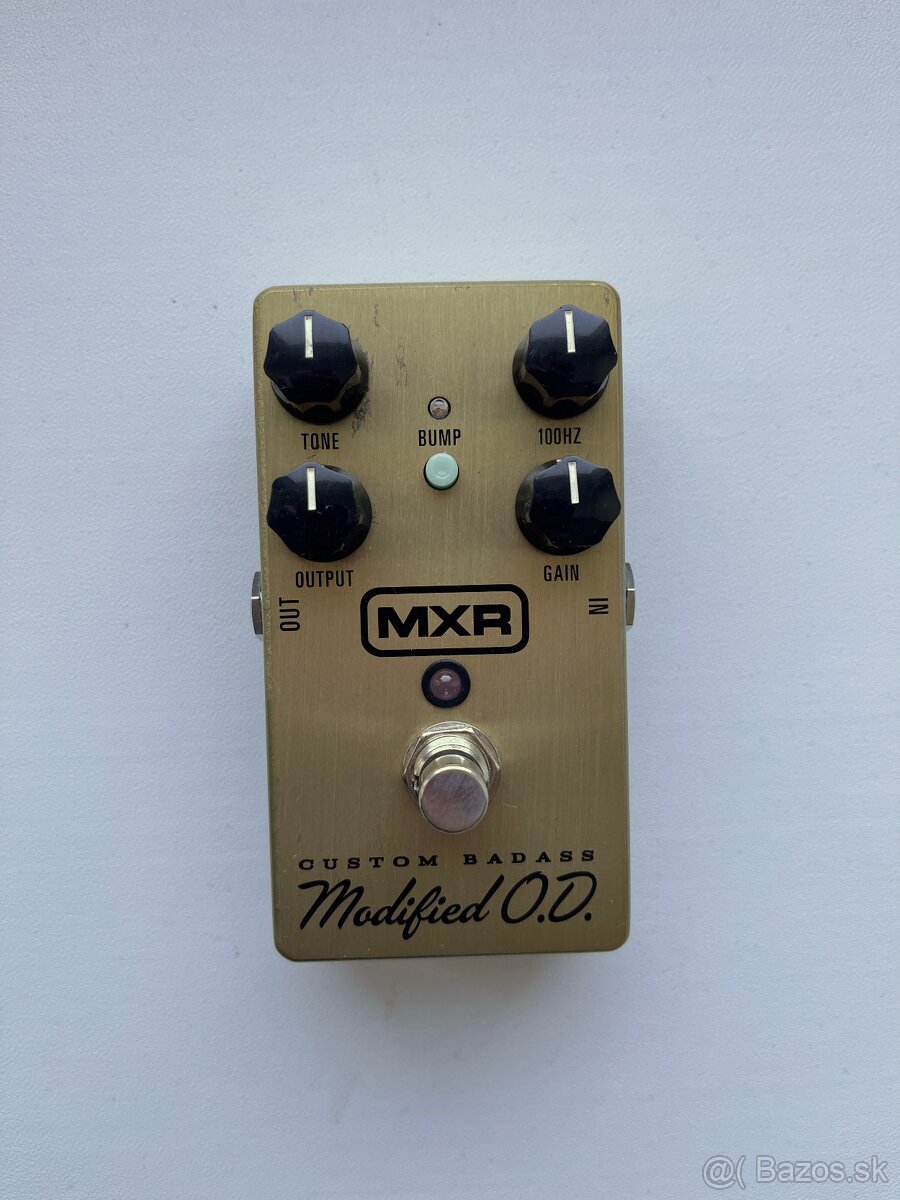 Predám gitarový overdrive efekt Dunlop MXR Custom Badass