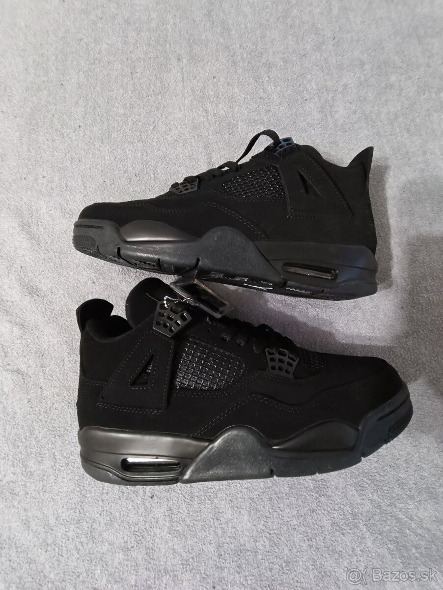 Jordan 4 Black Cat