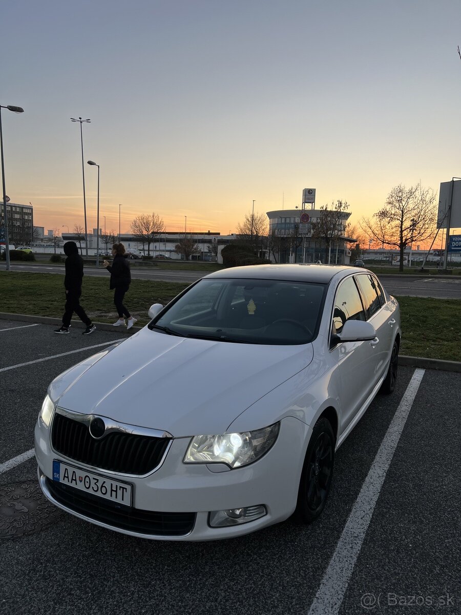 Škoda Superb