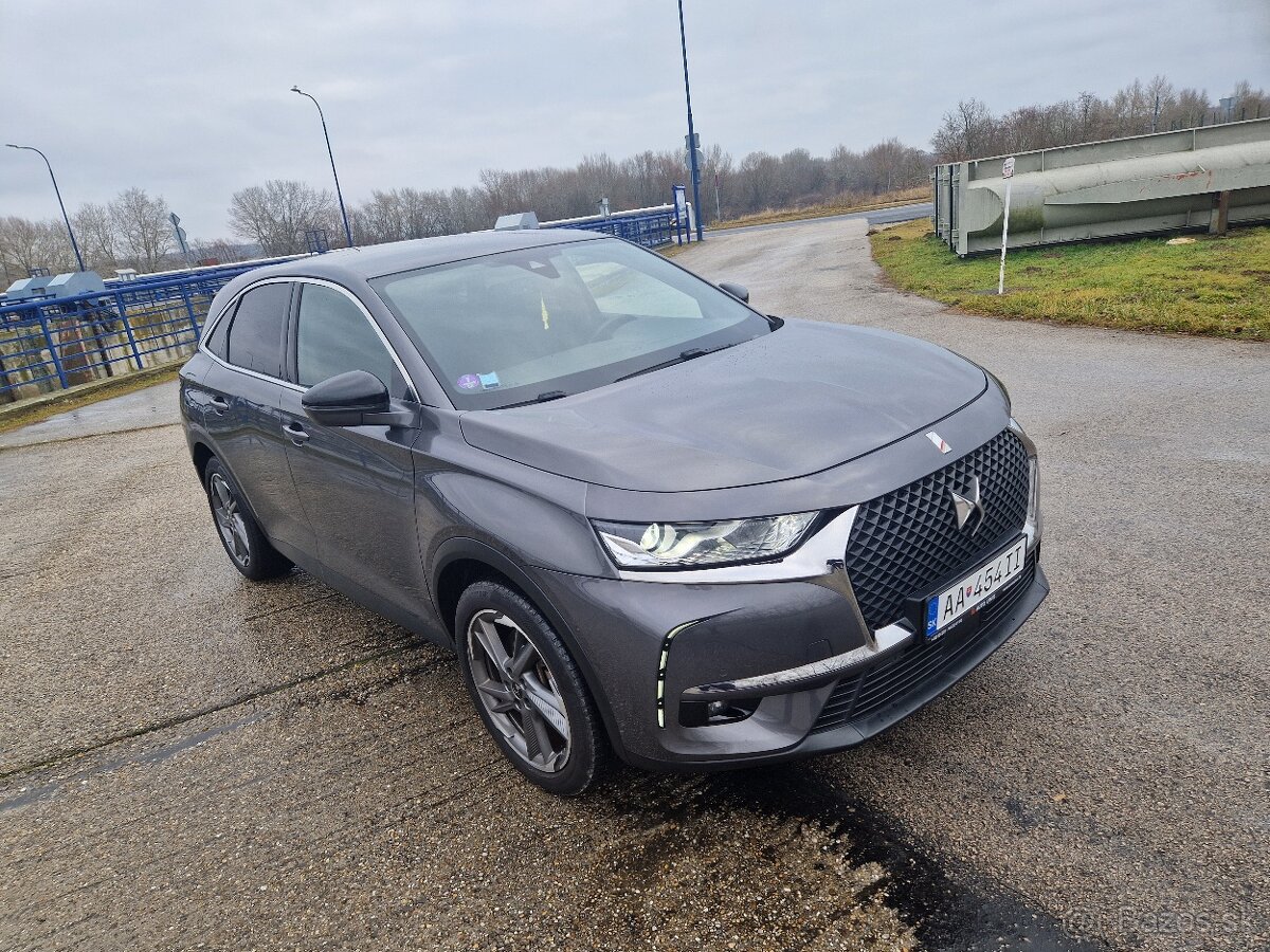 DS 7 crossback e-tense 225