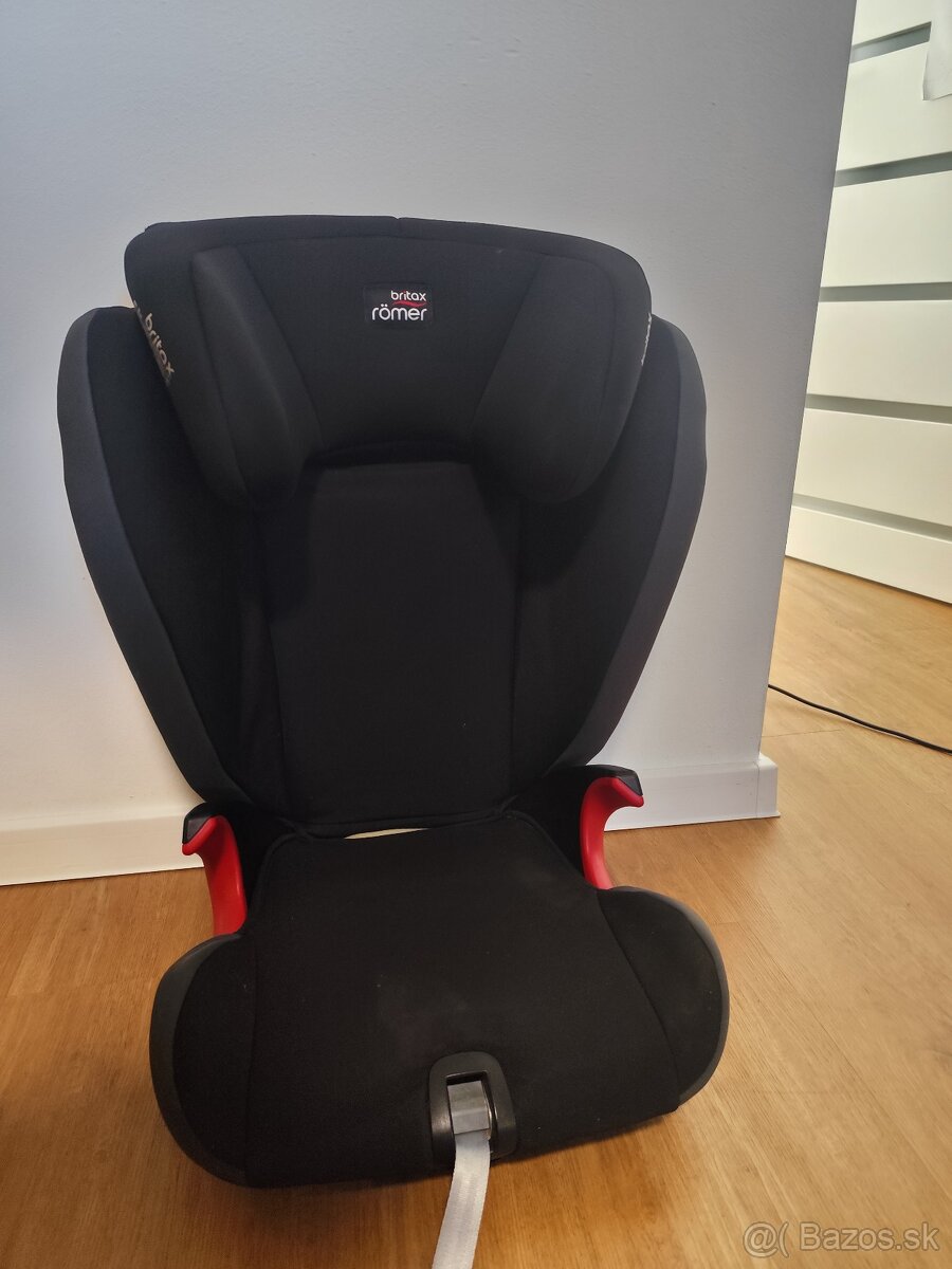 Autosedačka Britax Römer Kidfix SL Black 2022, Cosmos Black