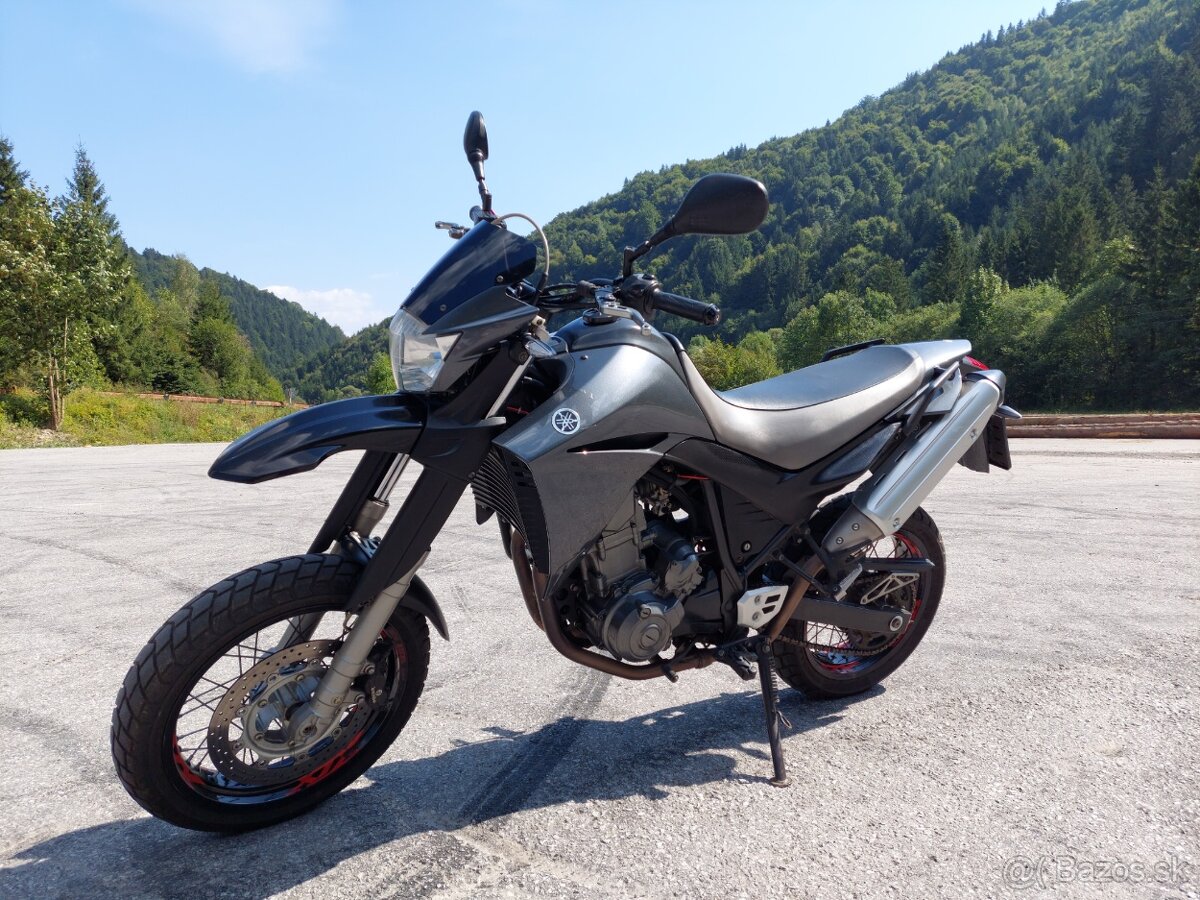 Yamaha XT660X