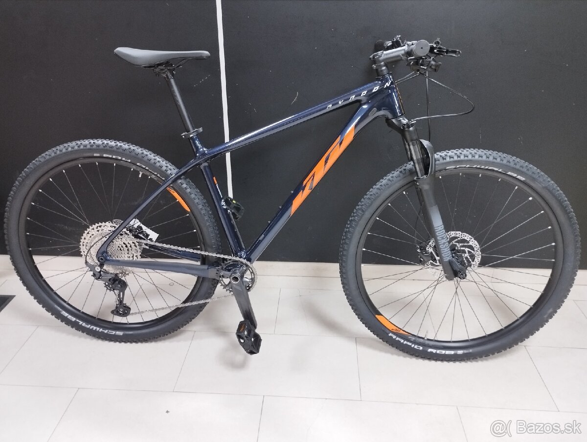 KTM myroon pro