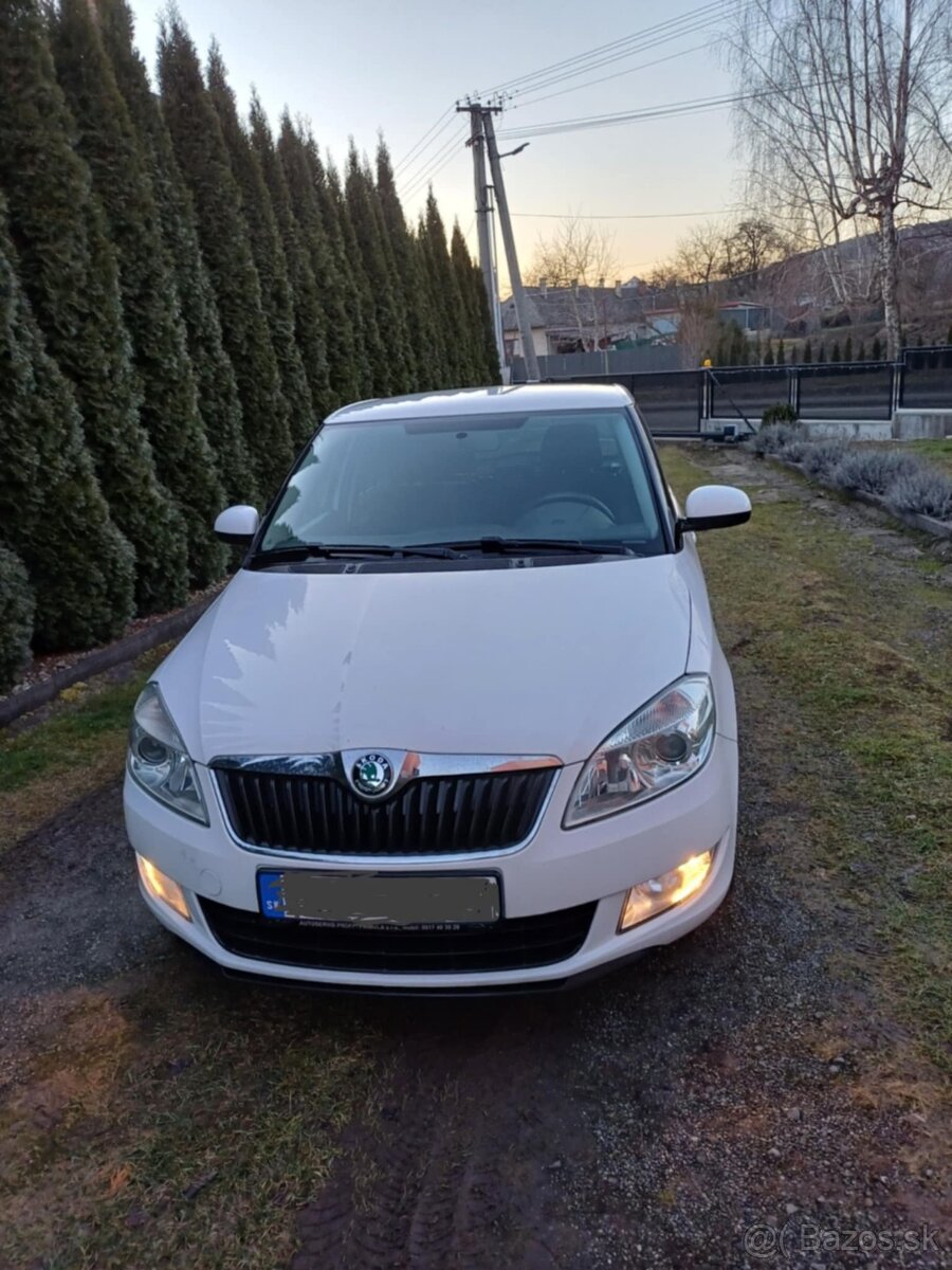 Škoda fabia 1,2  + ťažné