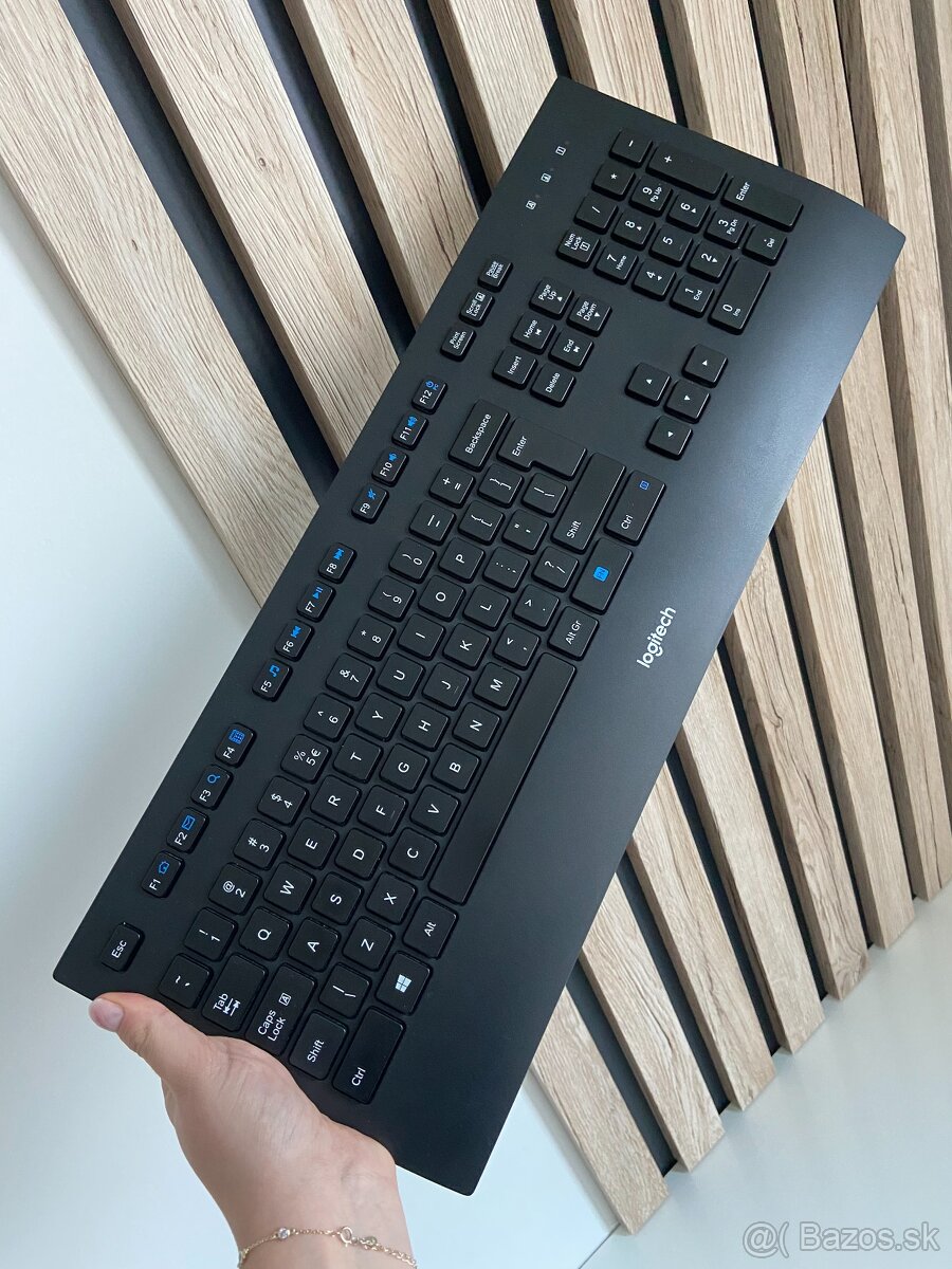 Káblová klávesnica Logitech K280e PRO