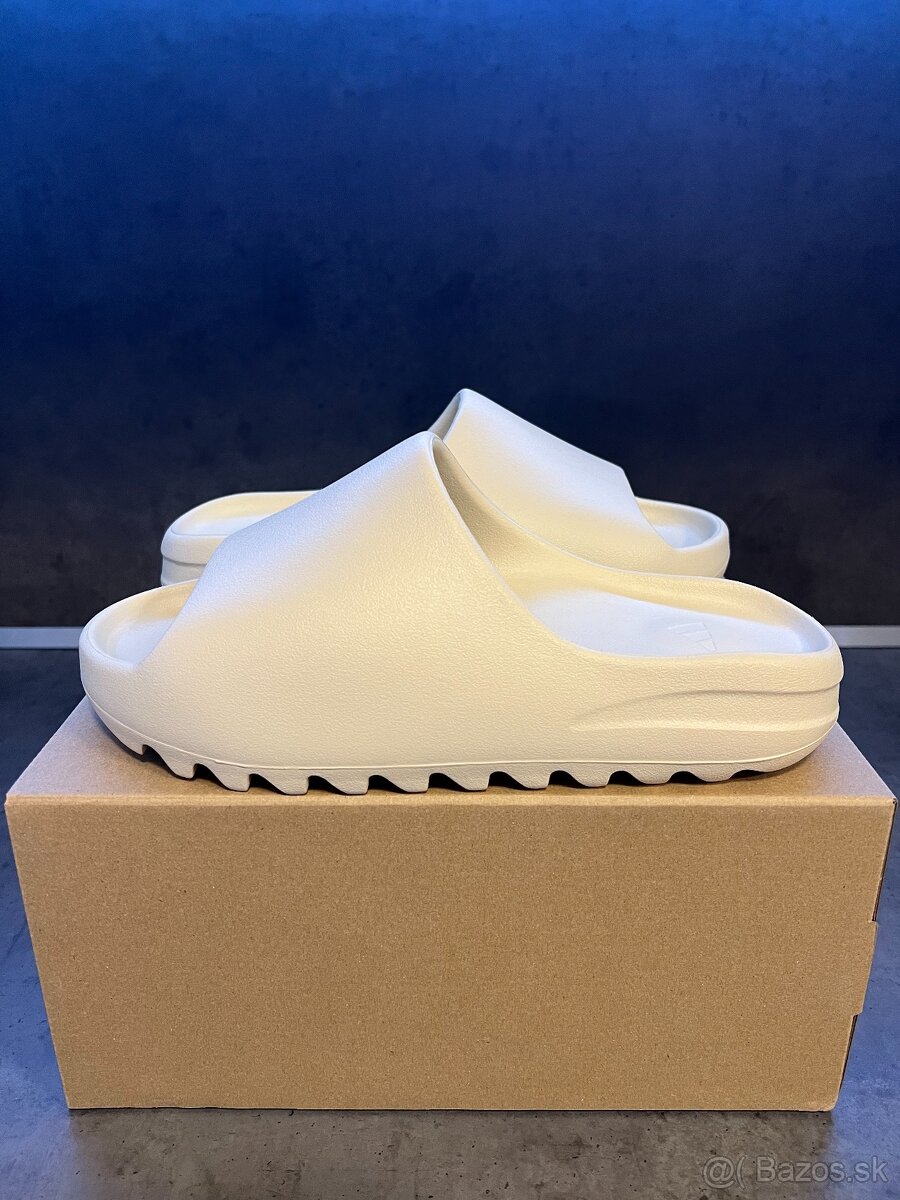 Adidas Yeezy Slide Bone