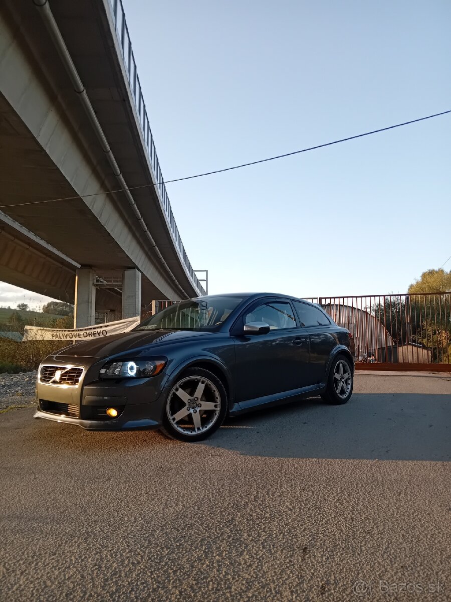 Volvo C30 R-design