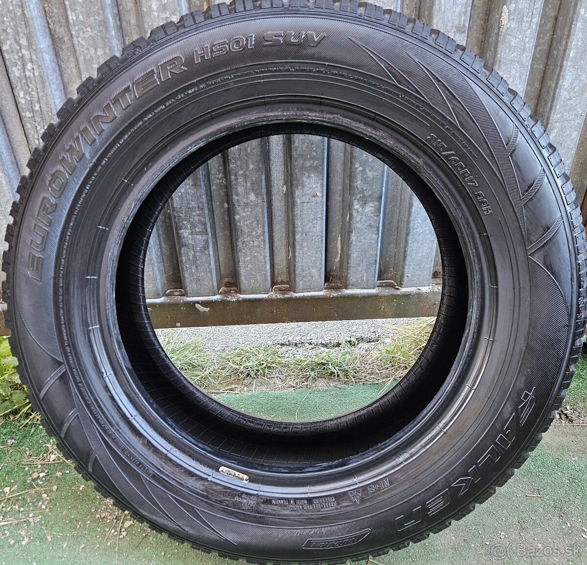 Kvalitné zimné pneu FALKEN EUROWINTER - 215/65 r17 99H