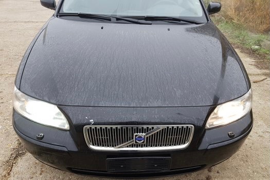 Rozpredám: Volvo V70 Facelift, Volvo S60 2.4D Diesel automat