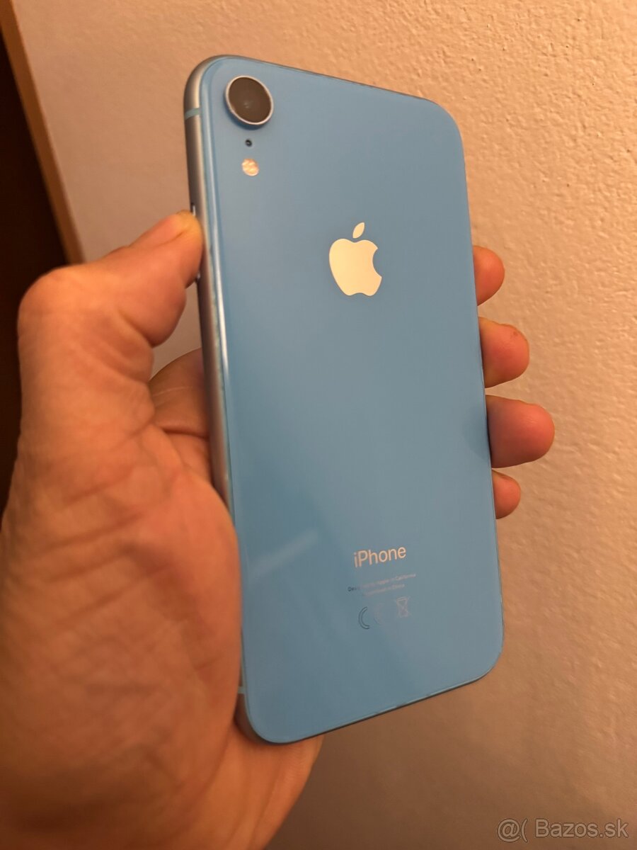 Iphone xr 64 gb modry