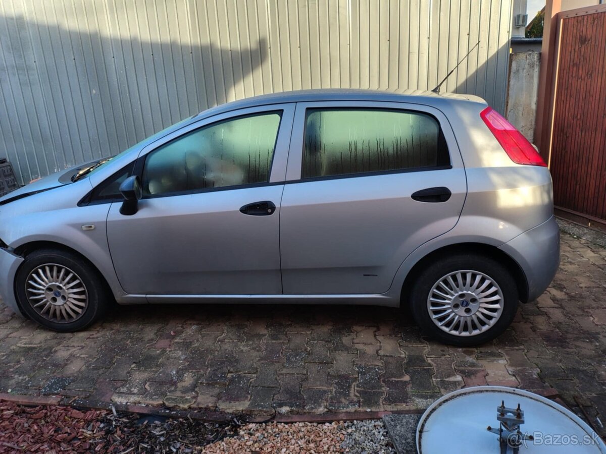 Fiat Punto 2007 1.4 benzín