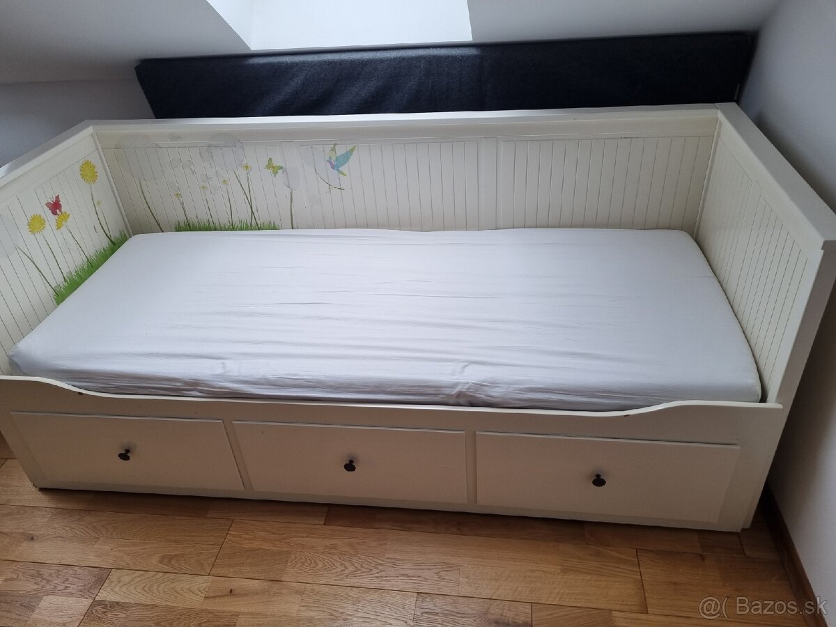 HEMNES IKEA rozkladacia postel