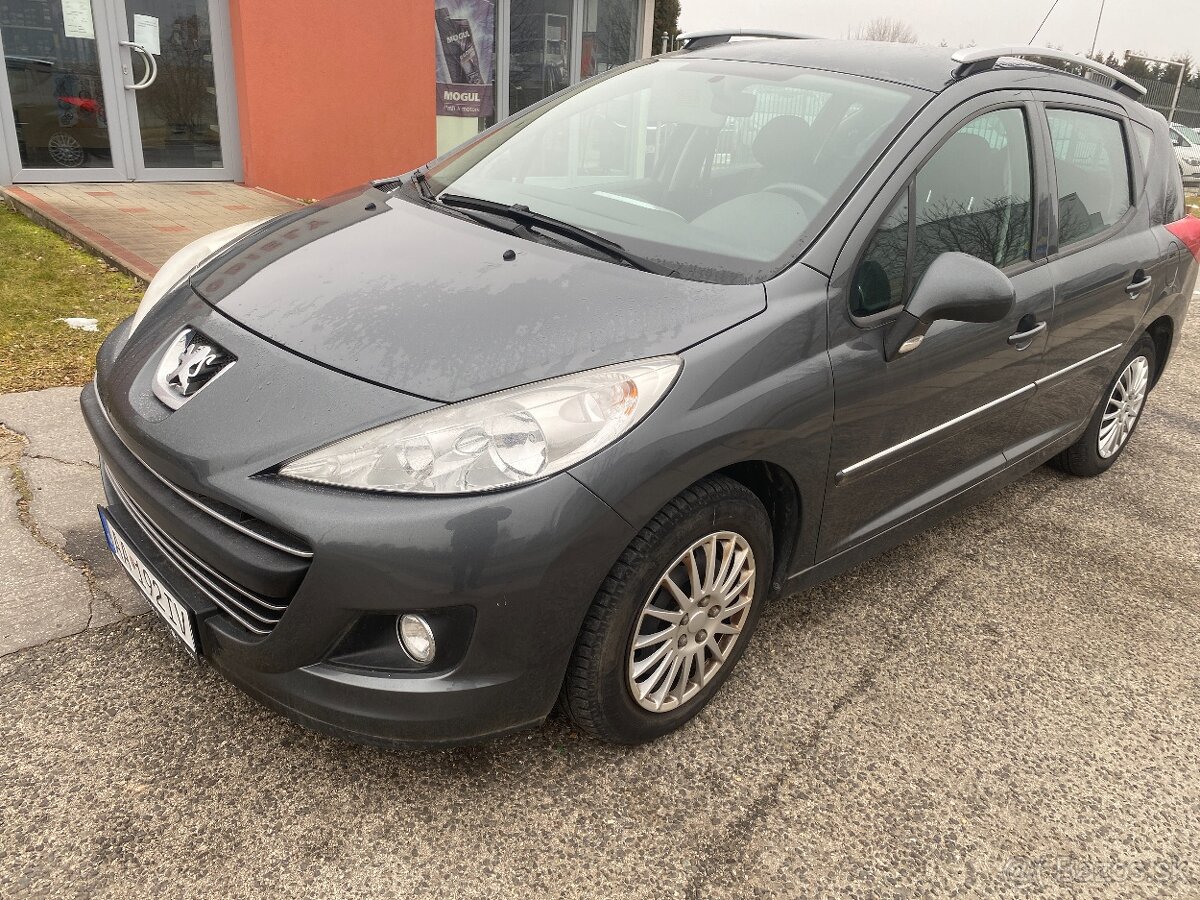 Peugeot 207 SW 1.4 16V Active+