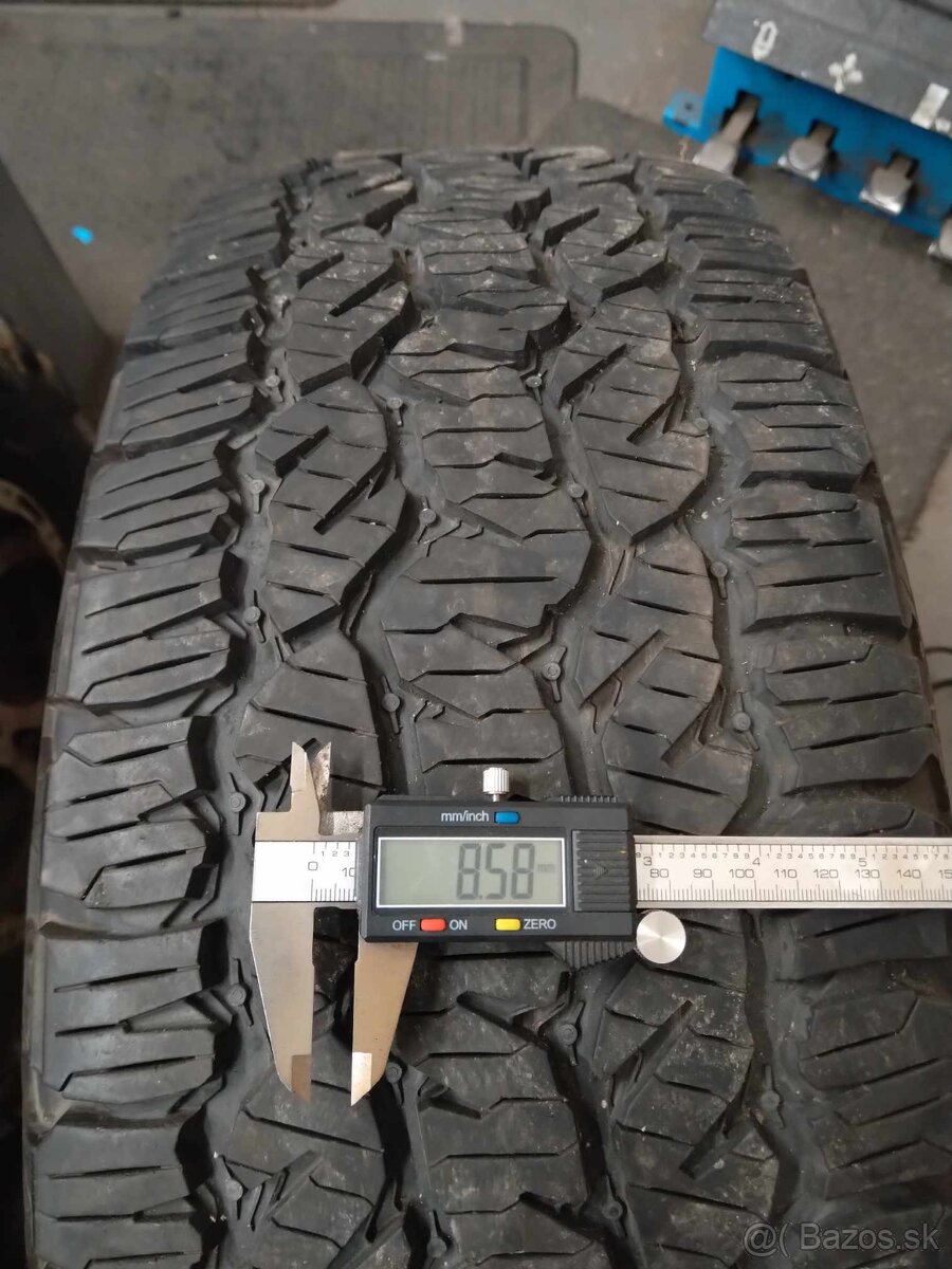 Celoročné SUV 255/60 R 18 112 H.