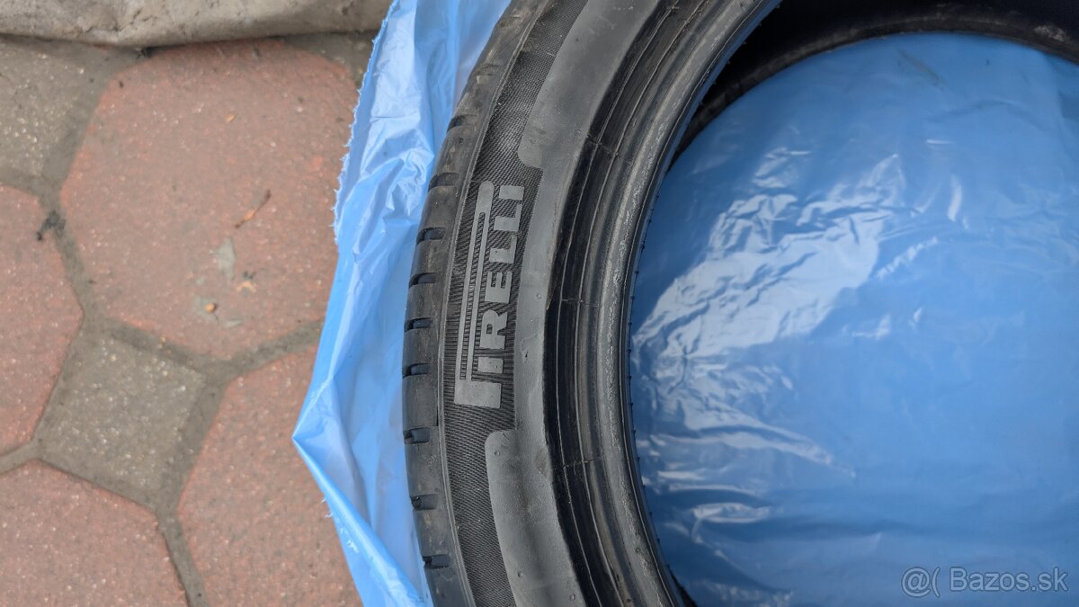 Predám letné pneu Pirelli P7 Cinturato 235/45 R18