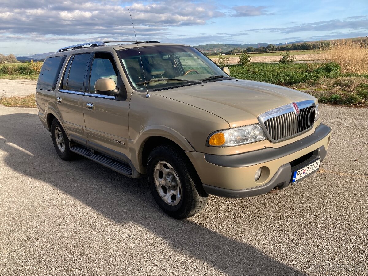 Lincoln Navigator 5.4Triton 4x4