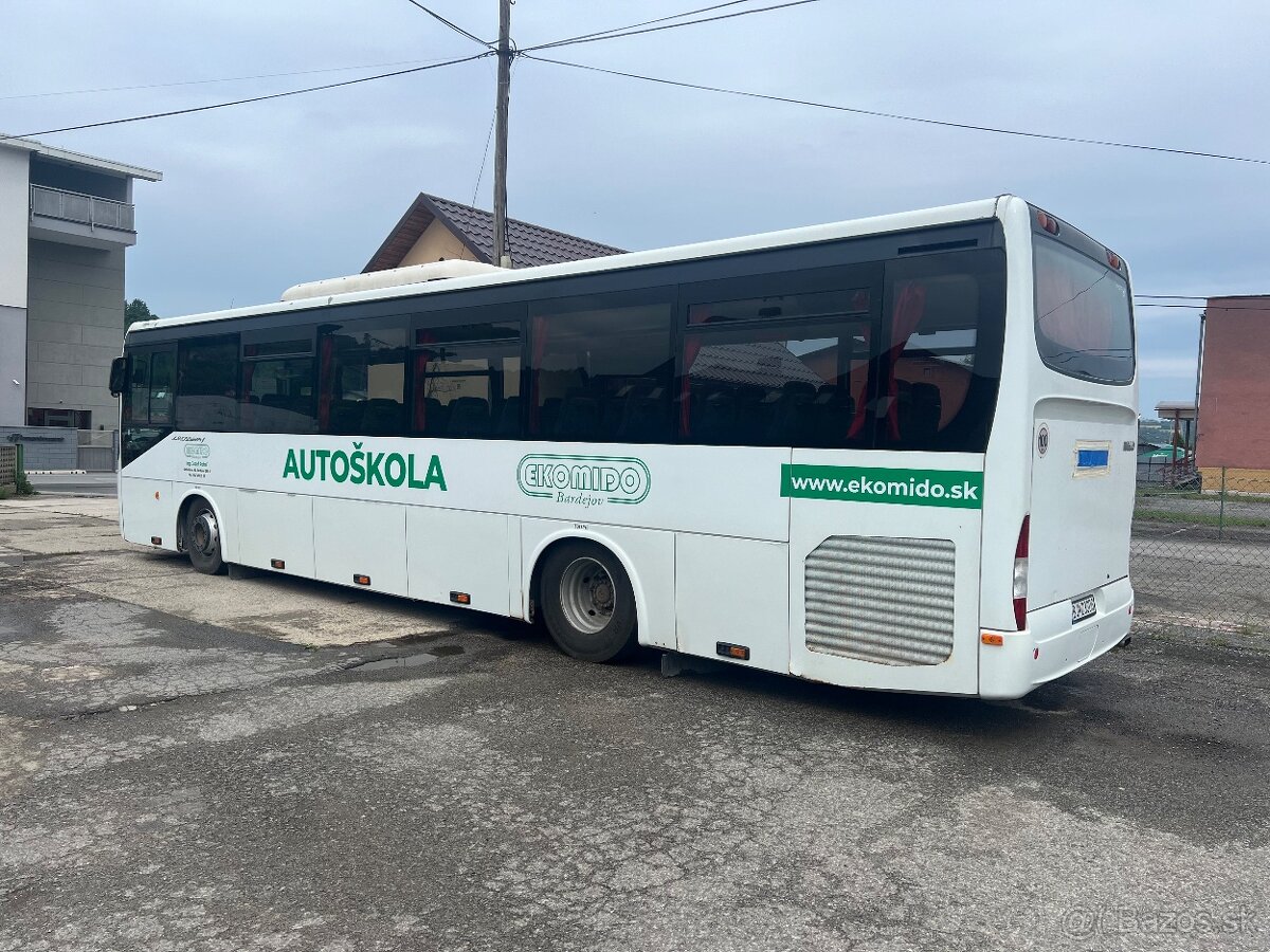 Autobus Iveco Crossway - autoškola