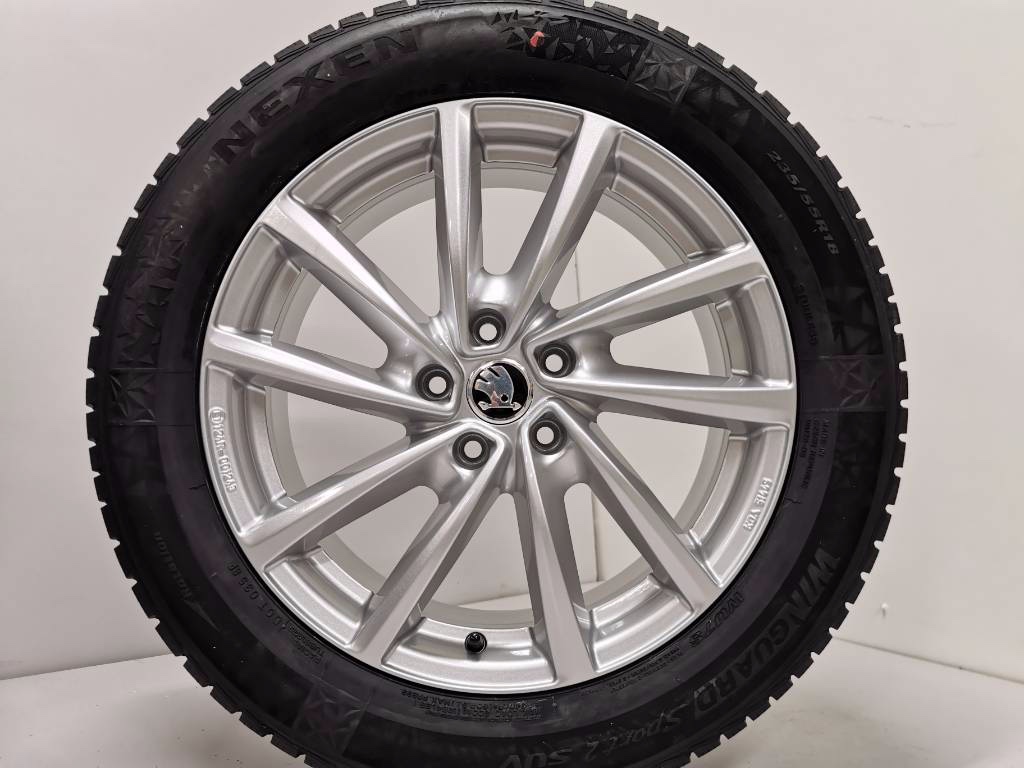 Škoda Kodiaq zimný komplet 235/55 R18 104H NEXEN