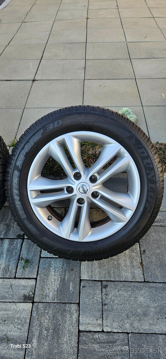 Nissan Qashqai 215/60/r17 zimne