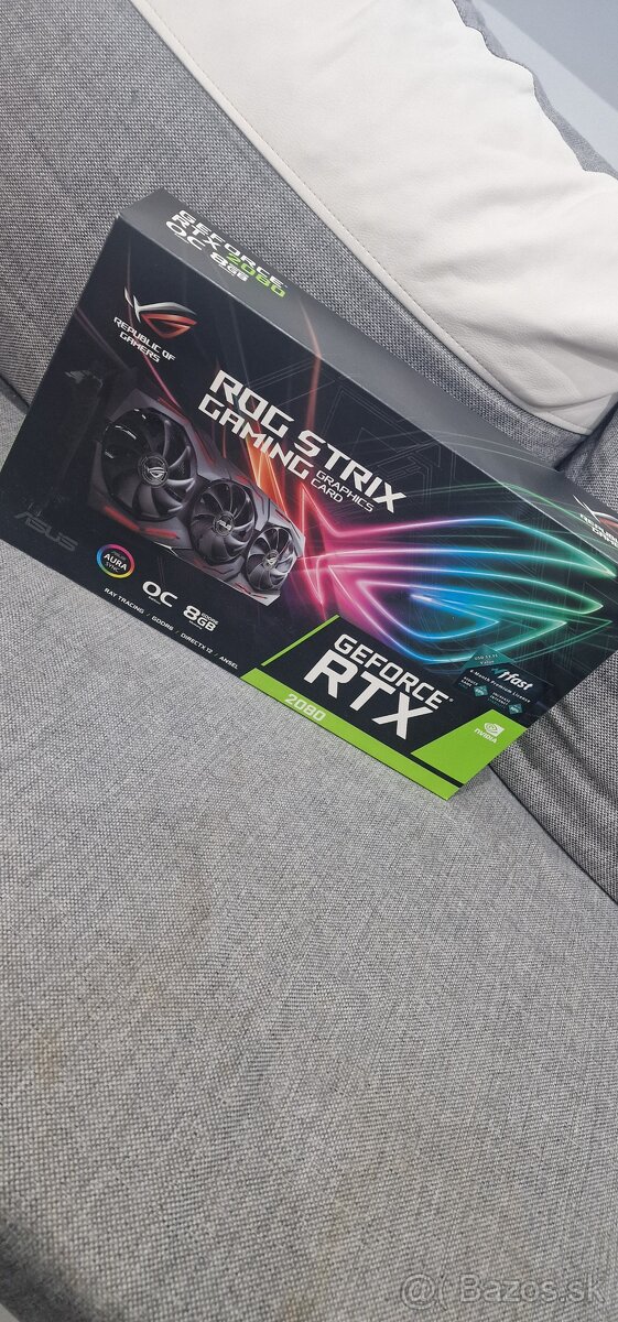 Asus ROG strix RTX 2080 grafická karta-top stav