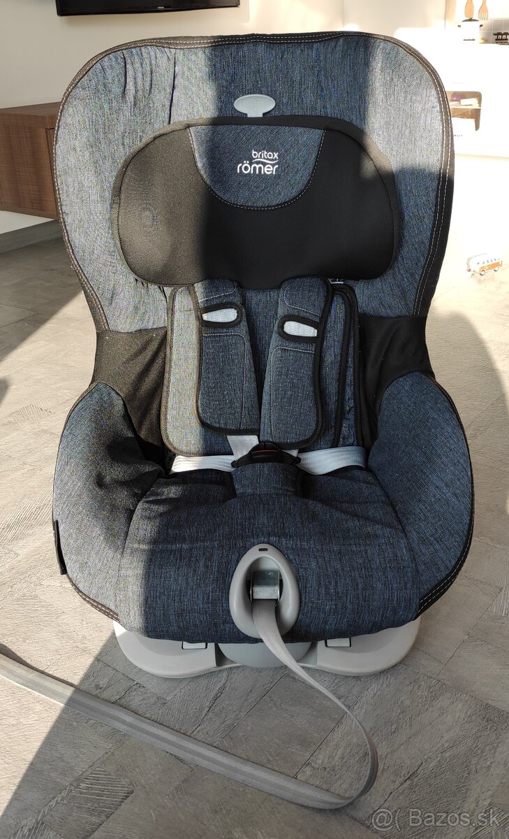 Autosedacka Britax Römer King II LS