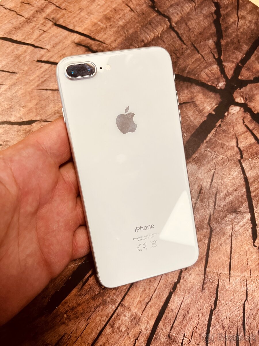 iPhone 8 + Sillver 256 batéria 92% top stav