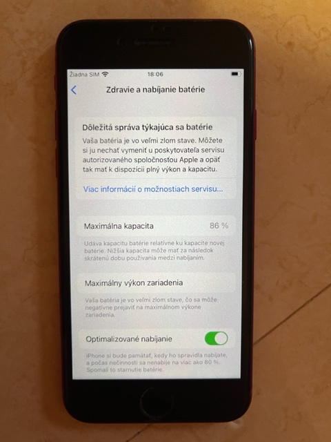 iPhone 8, 265 GB, červený v dobrom stave