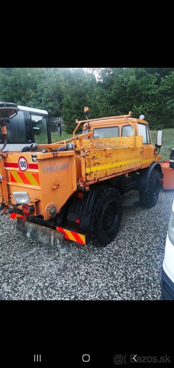 Mercedes unimog