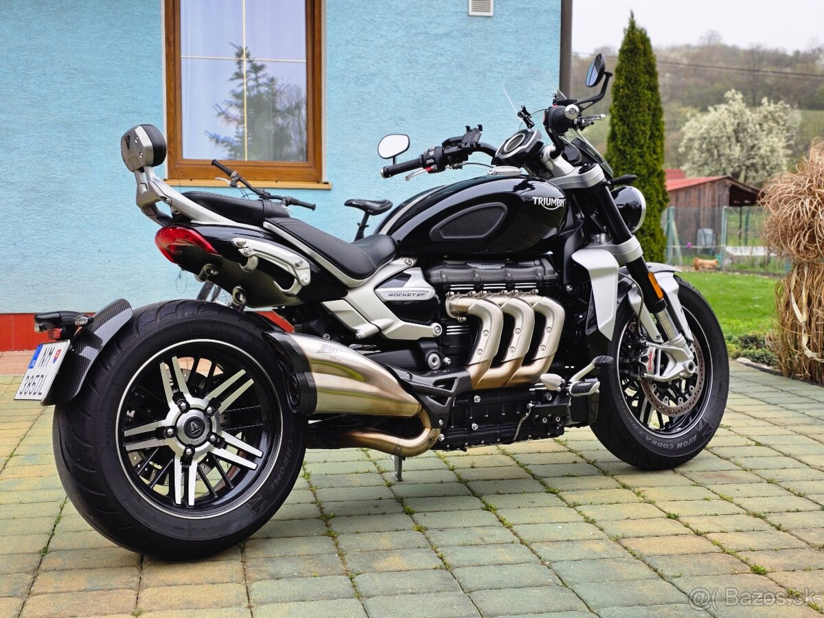 Triumph rocket 3 GT