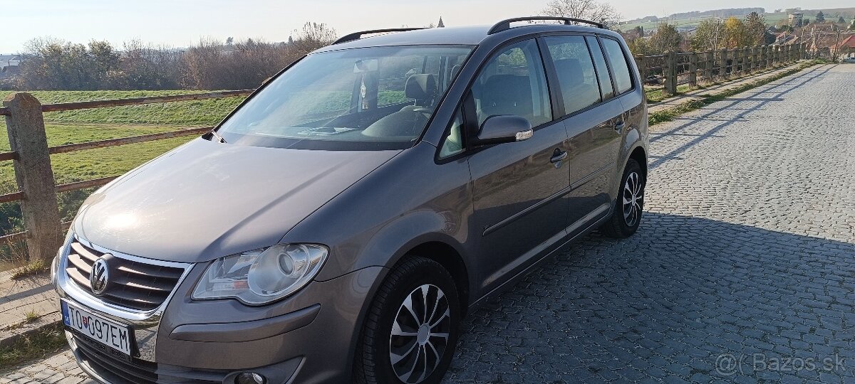 Volkswagen Touran 2.0 benzín/CNG 11/2008