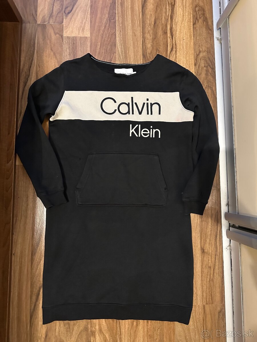 Calvin klein šaty