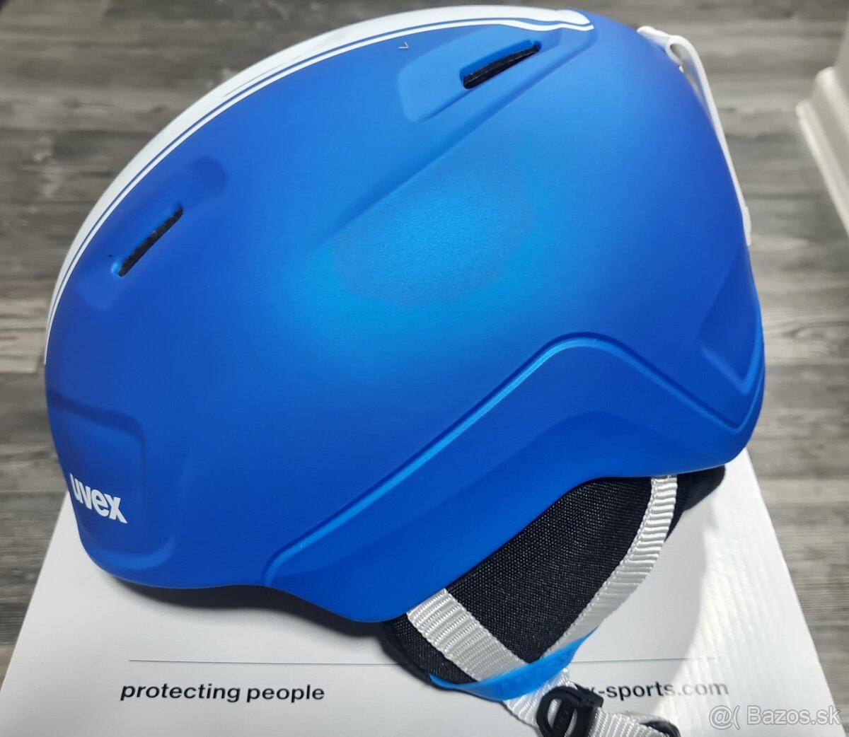 Uvex race blue prilba