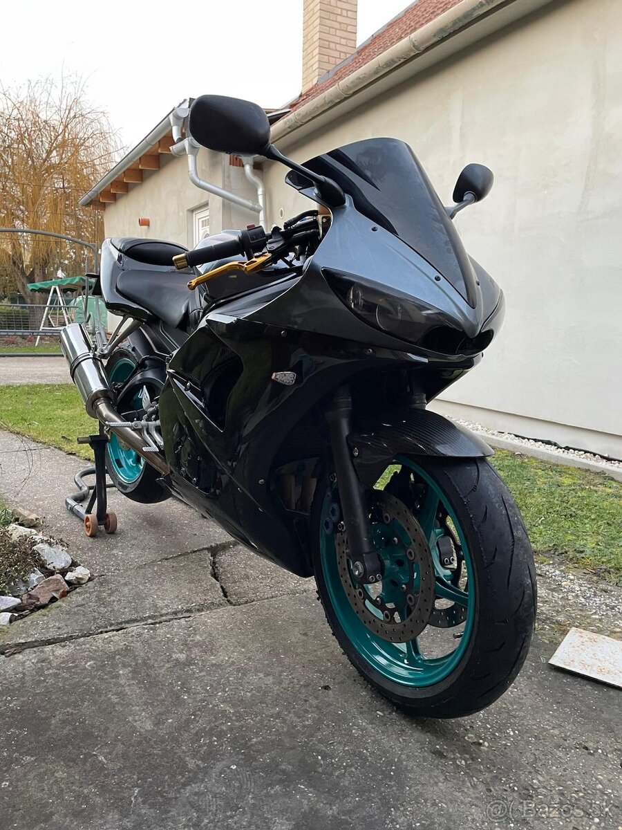 Yamaha R6 - naj. 36tisíc