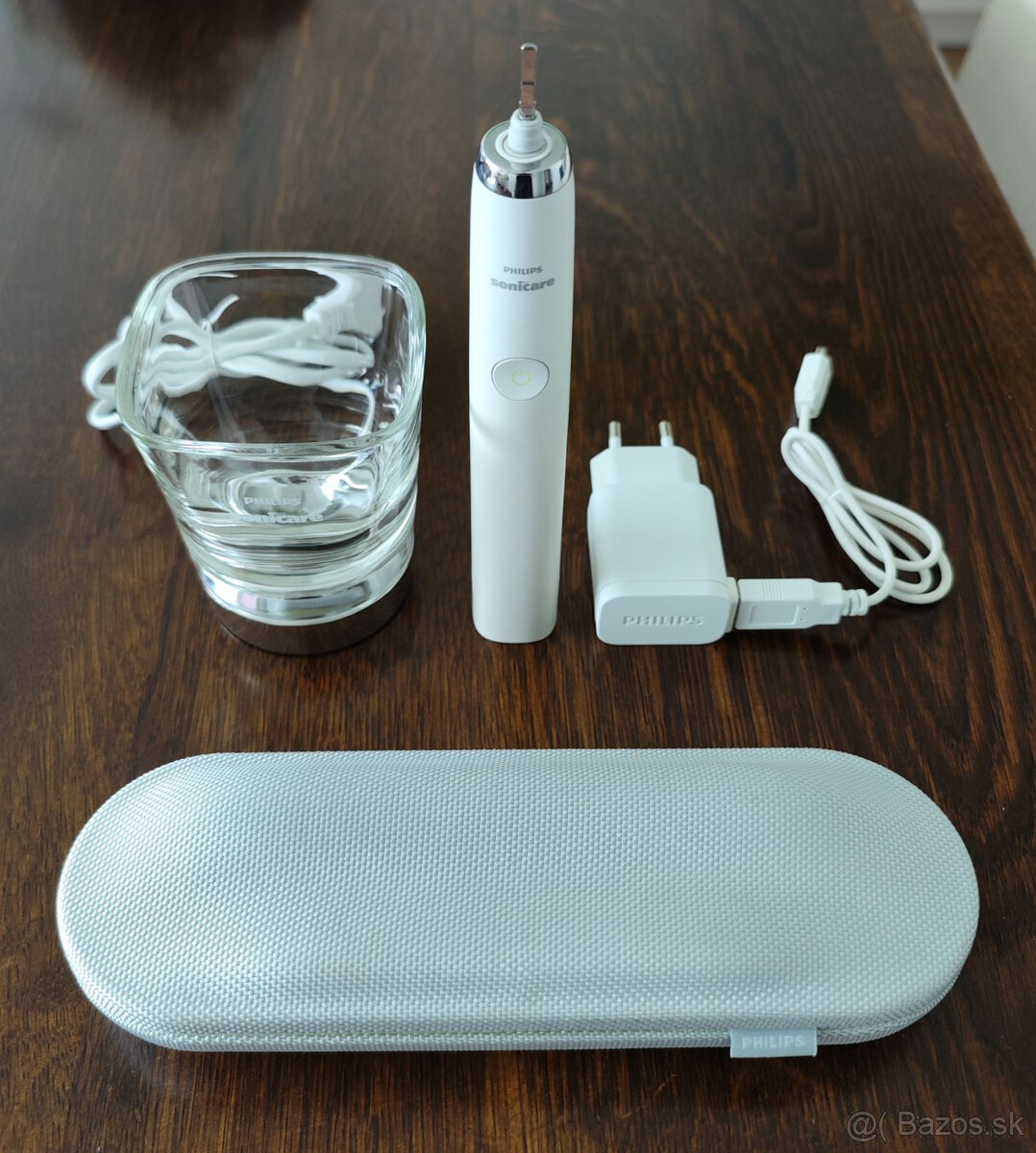 Sonická zubná kefka Philips Sonicare Diamond Clean 9000