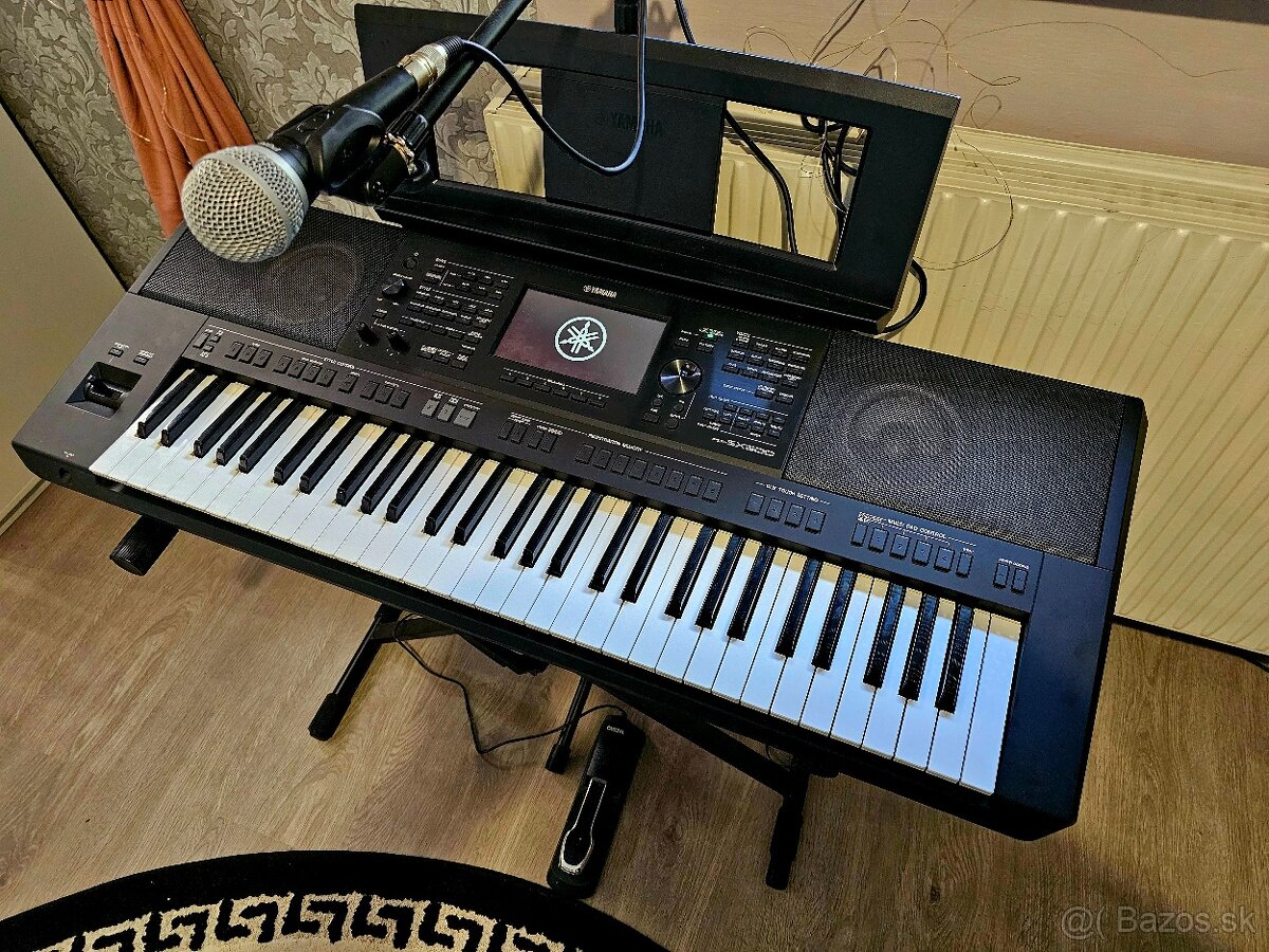 Yamaha psr sx 900