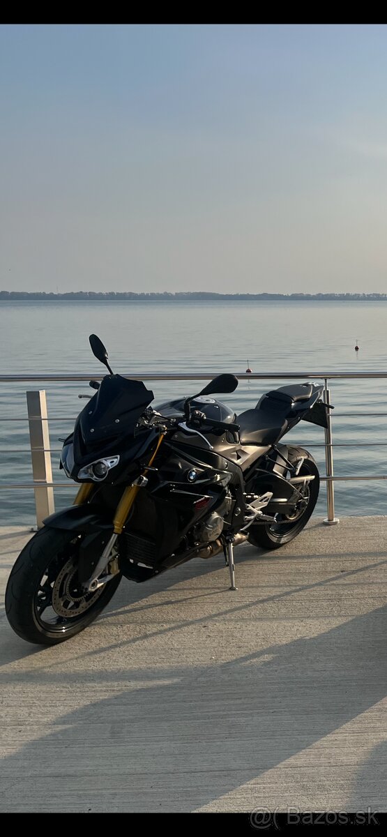 BMW S1000R