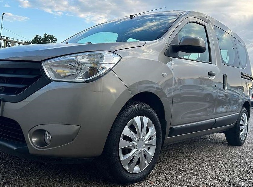 dacia dokker 1.6 mpi rok 2012 hnedozelená metalíza