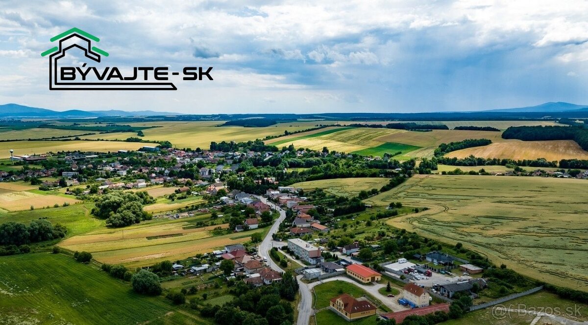 Predaj Pozemok pre rodinné domy - Dvorec, okres Bánovce nad