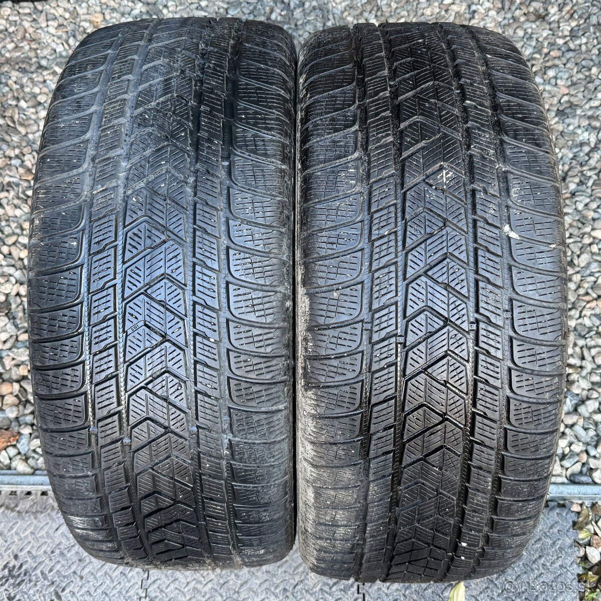 285/45/21 - Pirelli zimní pár pneu