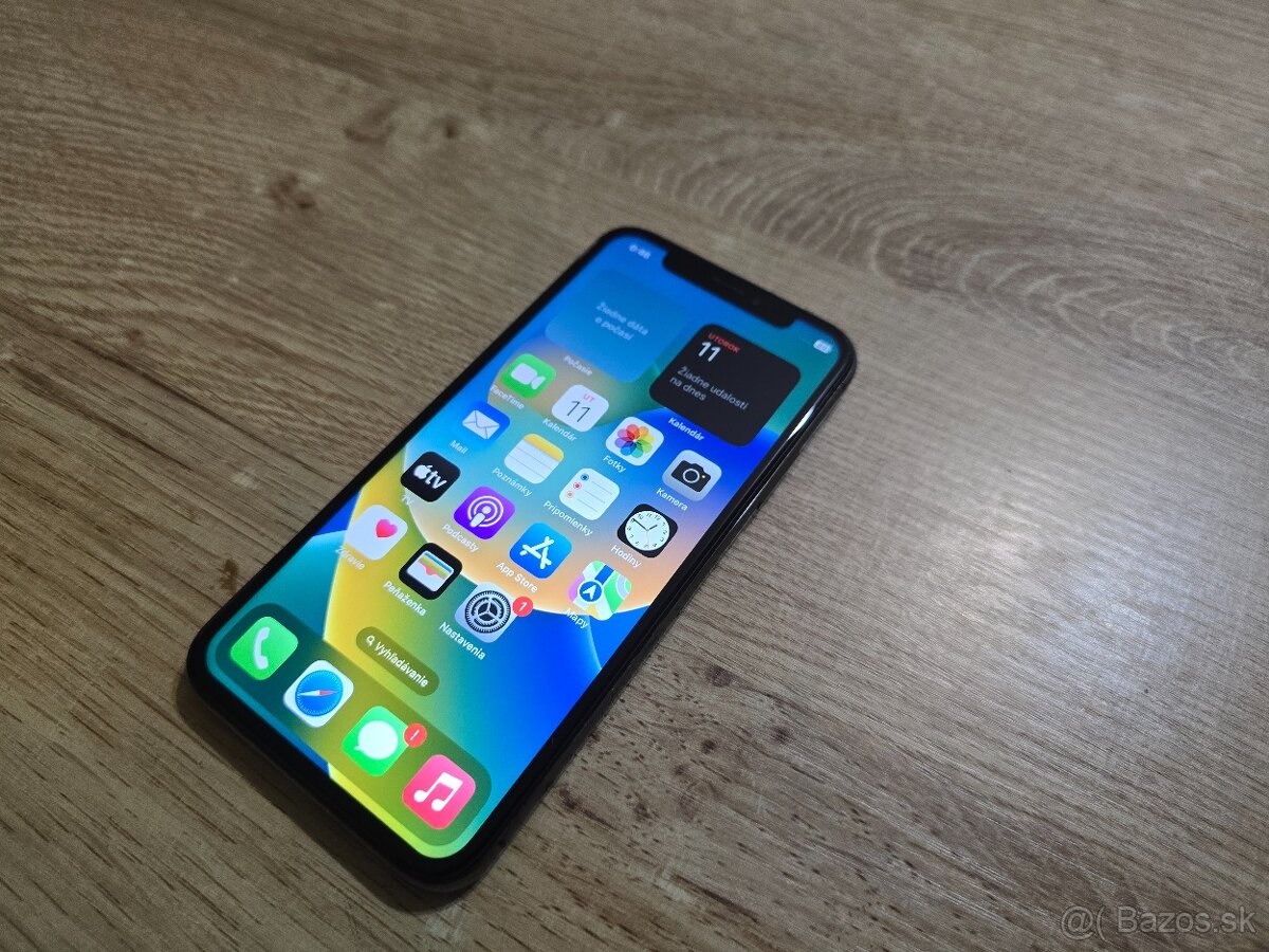 Iphone x 256gb s novou bateriou a displejom ale prestalo po