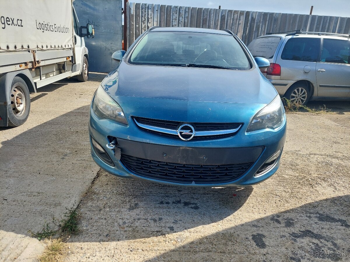 Opel astra J 1,6Cdti rv 2015