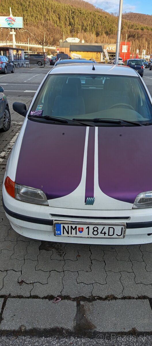 Predám na náhradné diely Fiat Punto