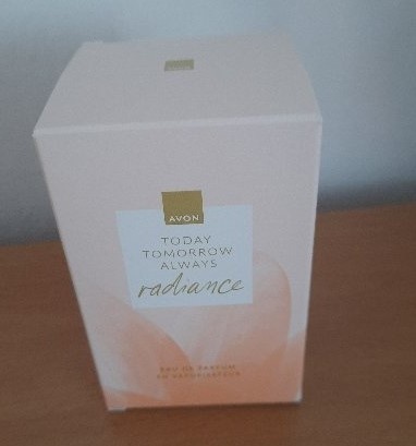 NOVINKA  AVON -TTA Radiance EDT 50ml