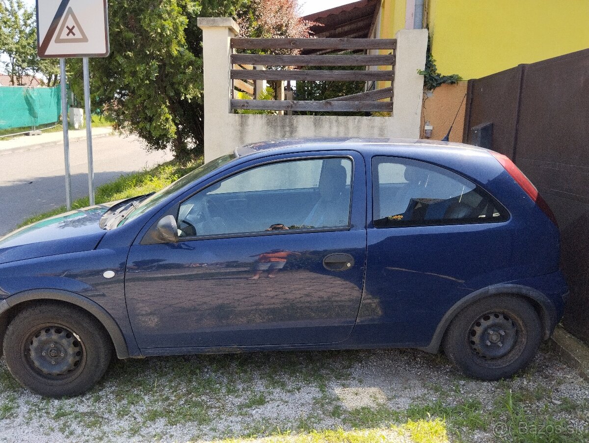 Opel corsa 2004