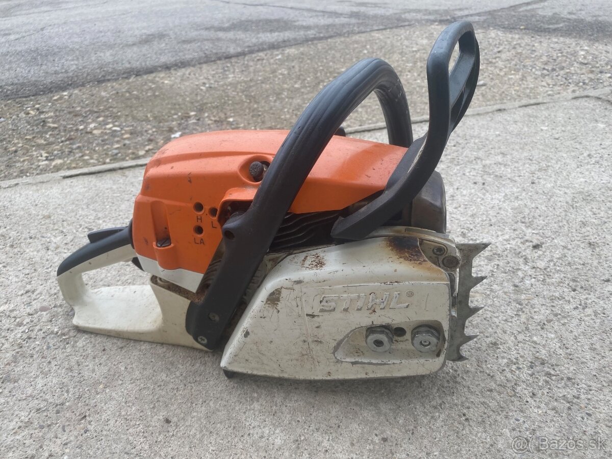 STIHL MS 261/C MOTOROVá PíLA