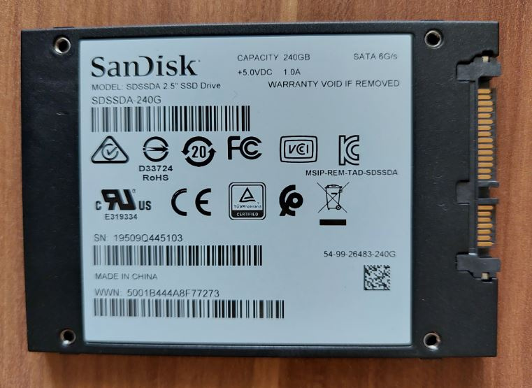 Predam malo pouzivane SSD disky 2,5" 240GB, 256GB, ramcek