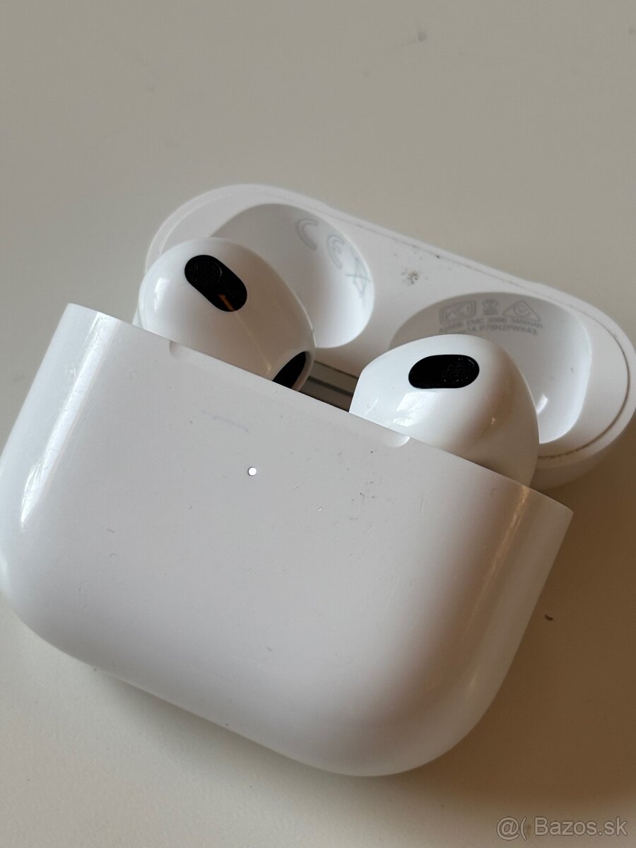 Apple Airpods 3. generácie