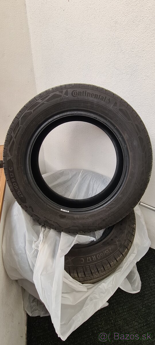 Continental Vancontact eco 215/60 R17